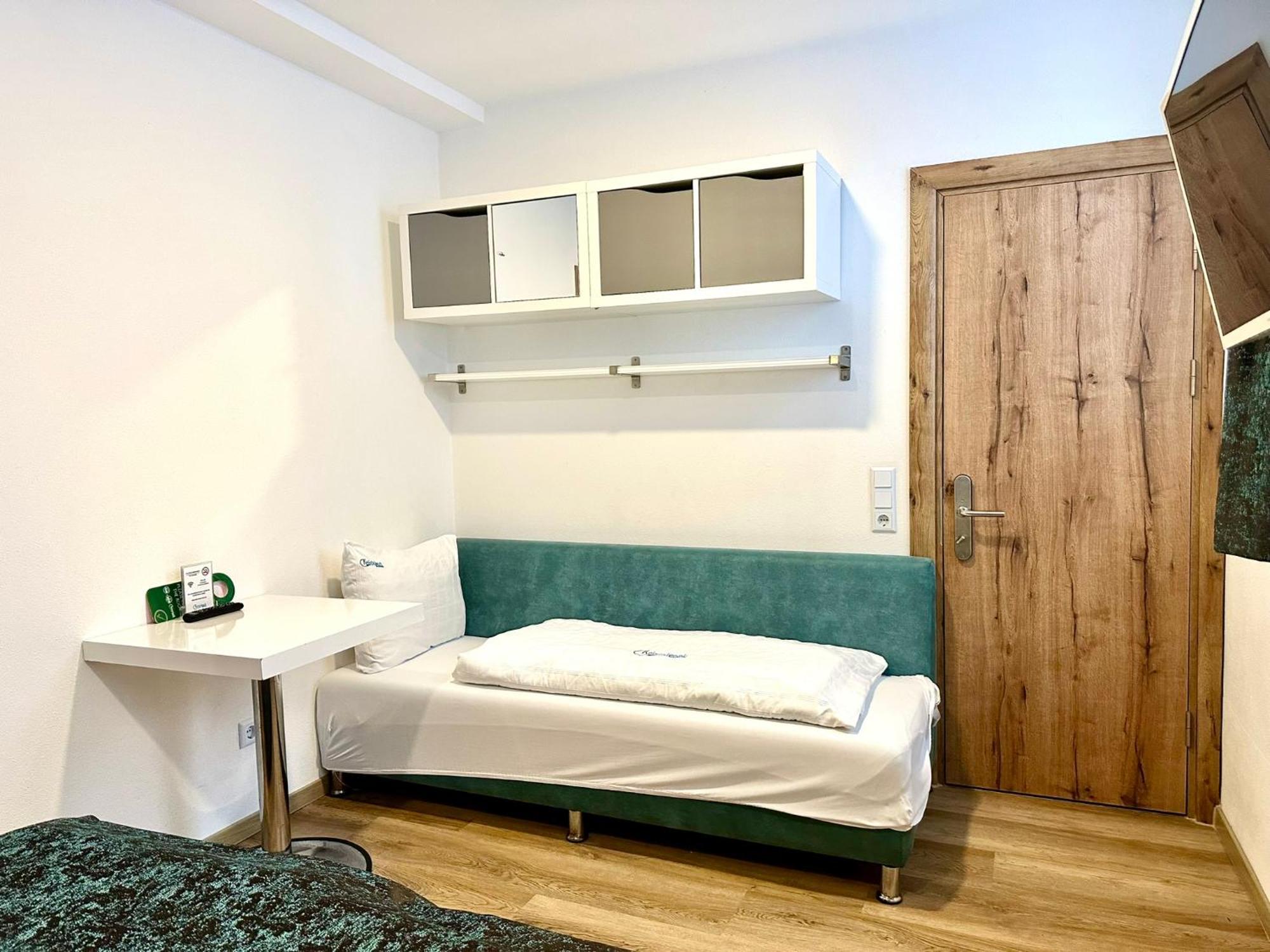 Pension Kristalpark Günzburg Екстериор снимка