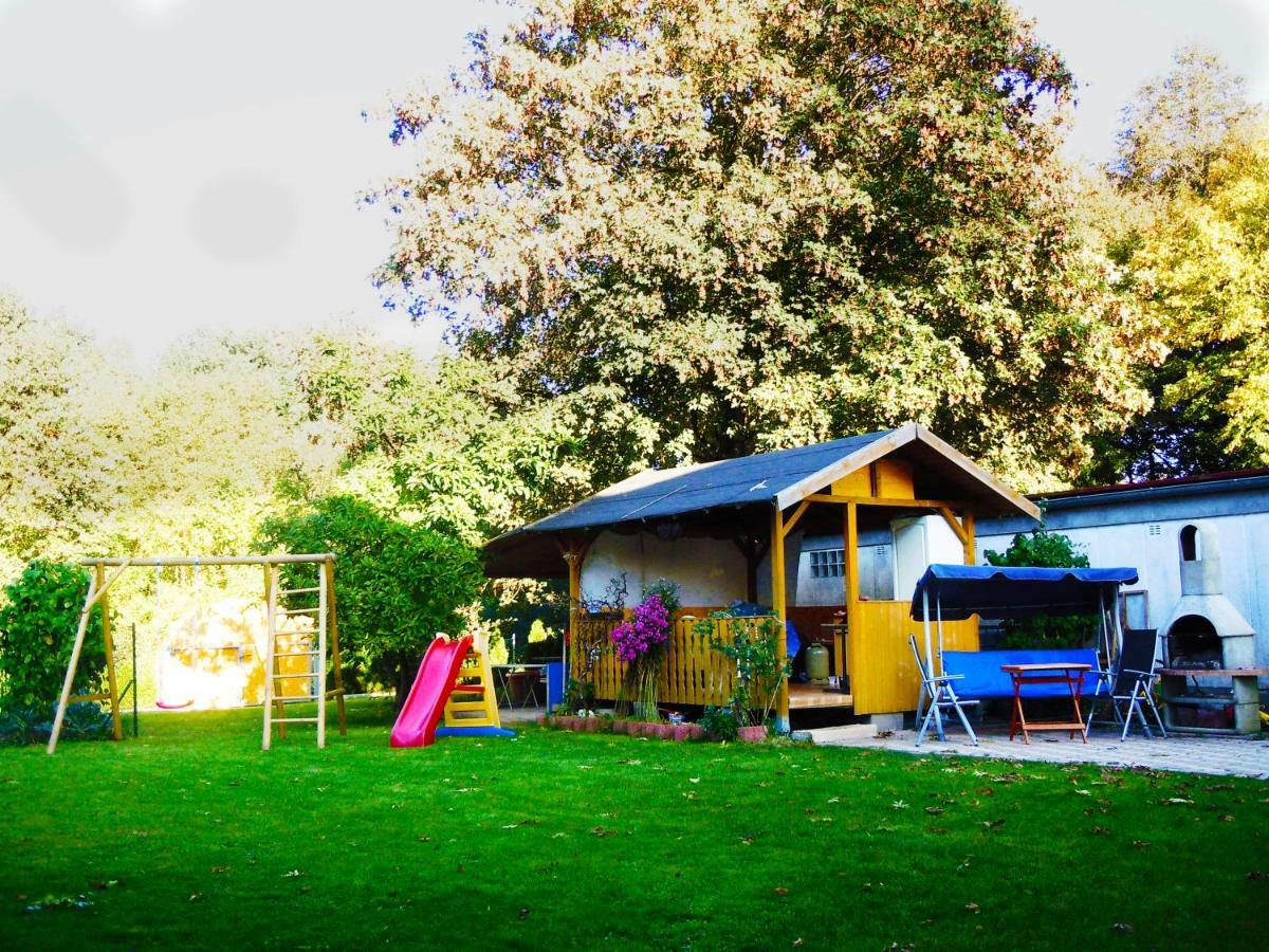 Pension Kristalpark Günzburg Екстериор снимка