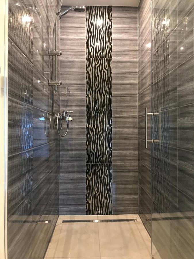 Pension Kristalpark Günzburg Екстериор снимка